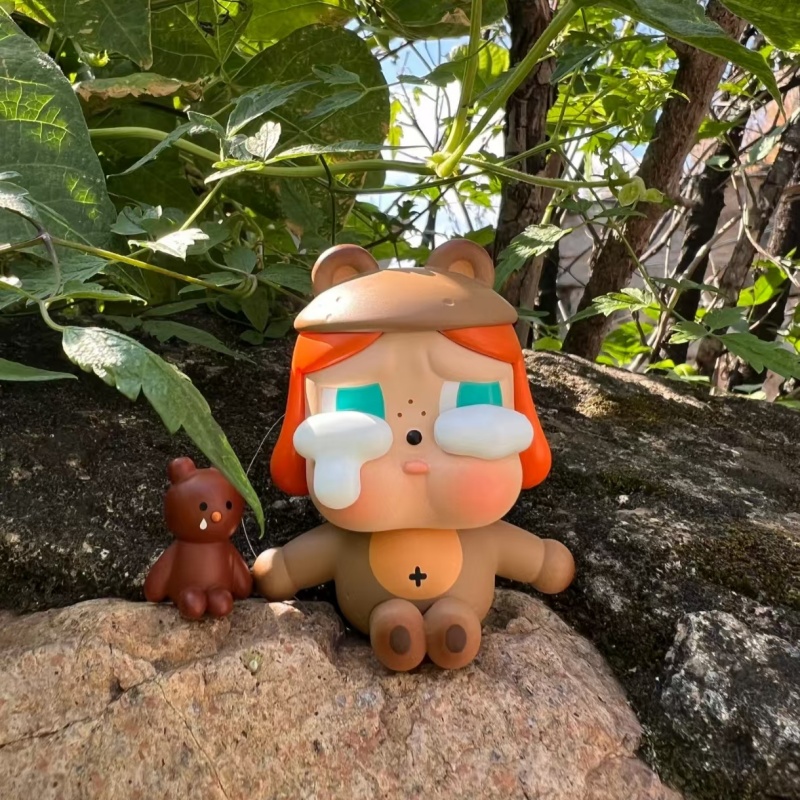 Woodworking Tv - POP MART Crybaby Jungle Adventure Huilend