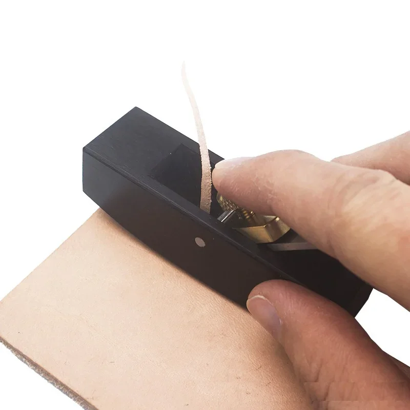 Plat gebogen mini houtschaafma - Woodworking Book recensie en prijs